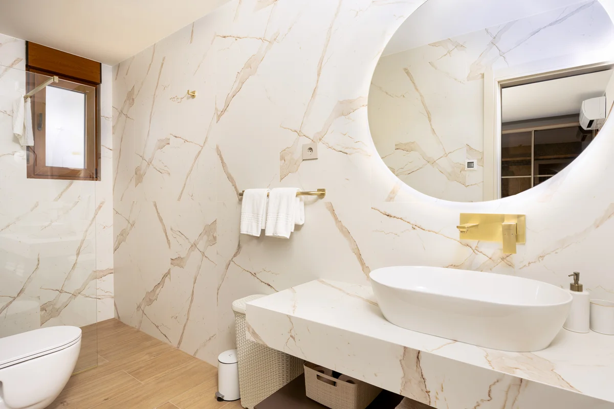 a bathroom with a sink and a toilet